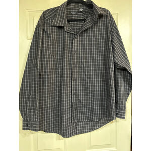 Men's Van‎ Heusen Button Down Shirt XL Black Gray Plaid, Pre-Owned